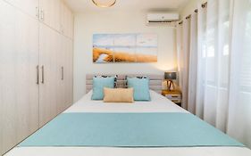 Beachcove Apt No 1